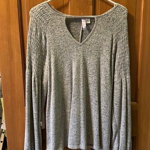 Long shelve gray shirt